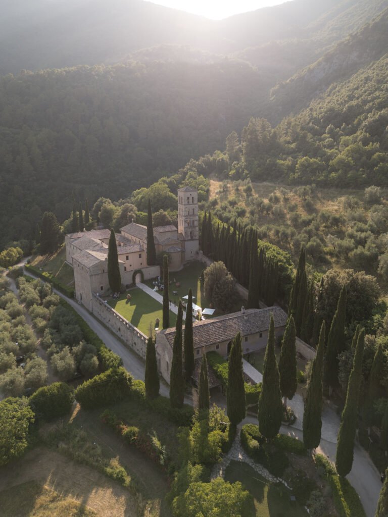 WEDDING AT ABBAZIA DI SAN PIETRO IN VALLE