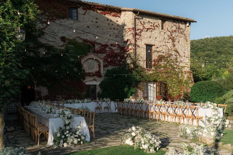 DESTINATION WEDDING AT CASTELLO DI PETRATA