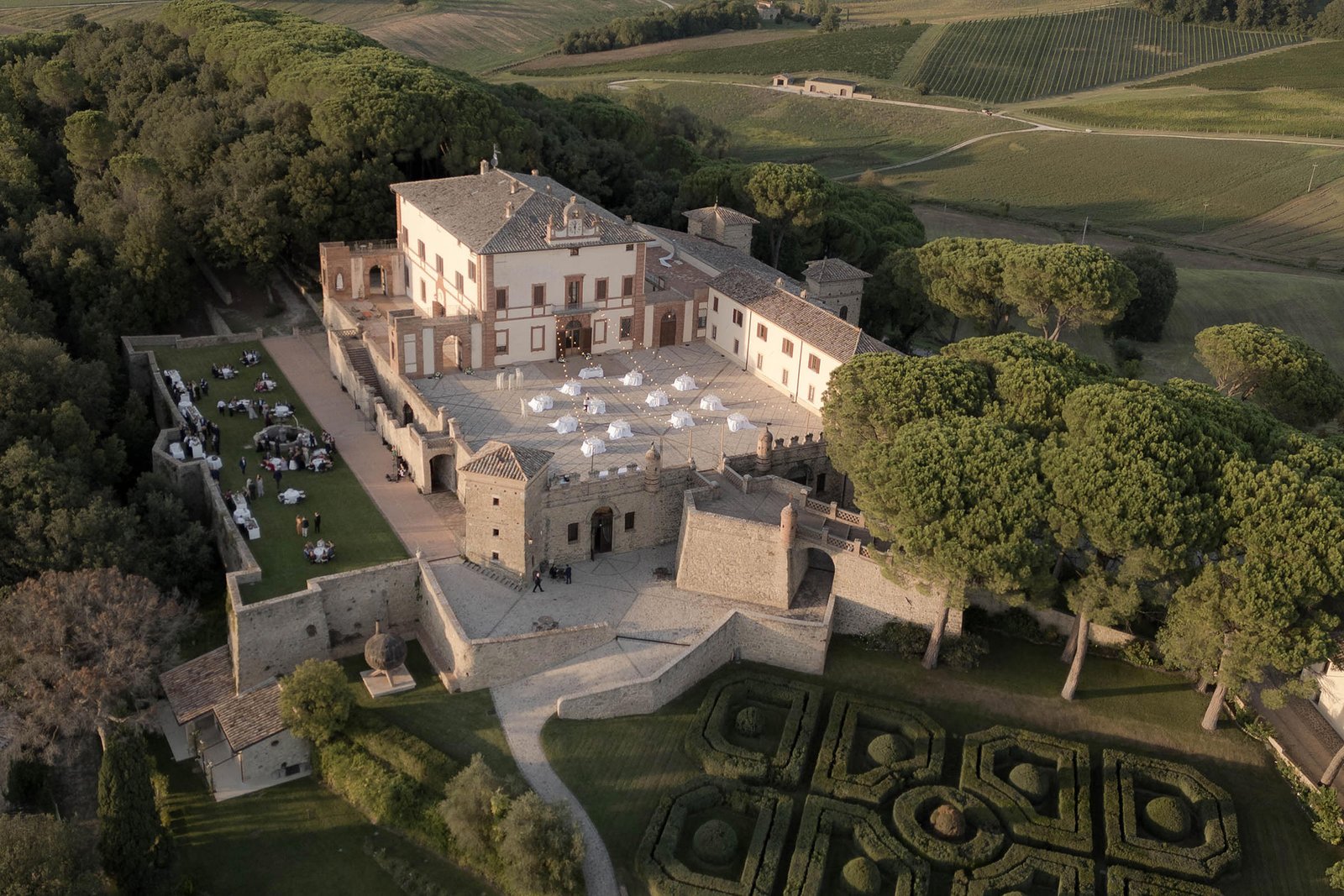 Castello di Solfagnano Wedding